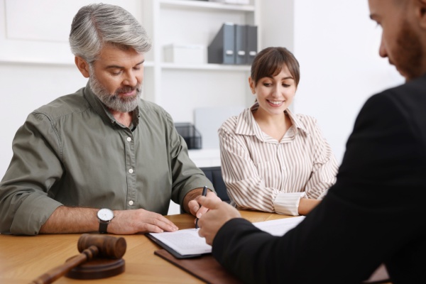 Shutterstock_responsabilitenotaireavocat