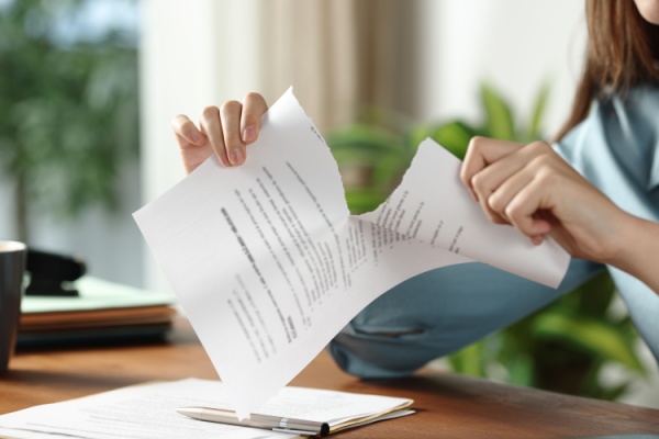 Shutterstock_actecontratapprenti-2