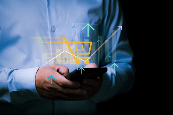 Businessmen,Are,Predicting,The,Exponential,Growth,Of,The,Ecommerce,Market